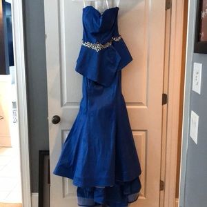 Macduggal dress